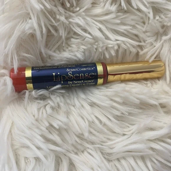 LipSense by SeneGence Roseberry Lip Color - Picture 1 of 3